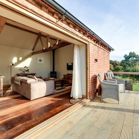 Villa The Stables And Hayloft à Ledbury Extérieur photo